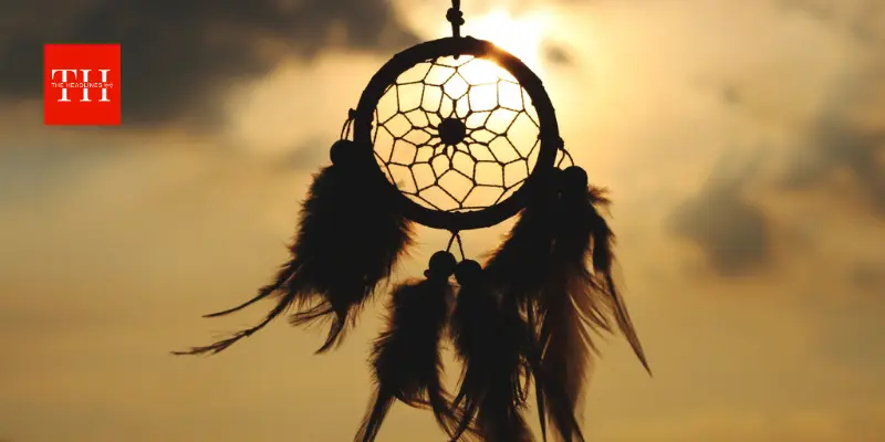Dream Catcher Vastu Tips: घर में ड्रीम कैचर लगाने से पहले जान लें सही दिशा, फायदे और ये जरूरी नियम