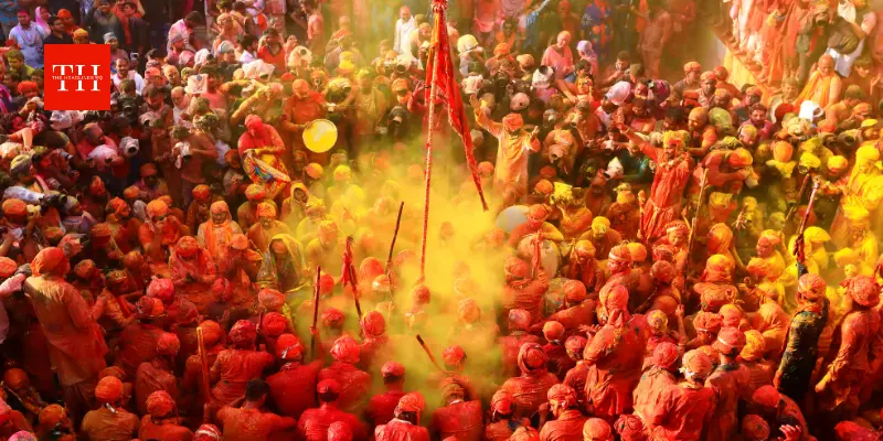 Holika Dahan Ki Katha: होली क्यों मनाई जाती है? प्रह्लाद और होलिका की कथा का असली संदेश जो हर किसी को जानना चाहिए