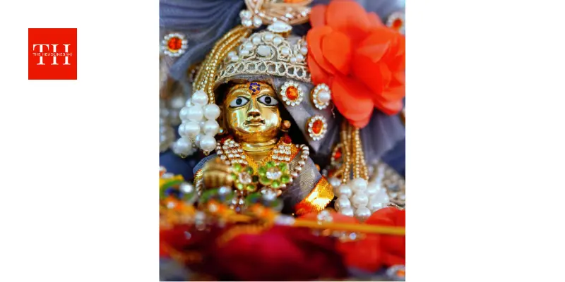 सावन में लड्डू गोपाल की सेवा कैसे करें? जानें स्नान, भोग, वस्त्र, पूजा विधि और जरूरी नियम